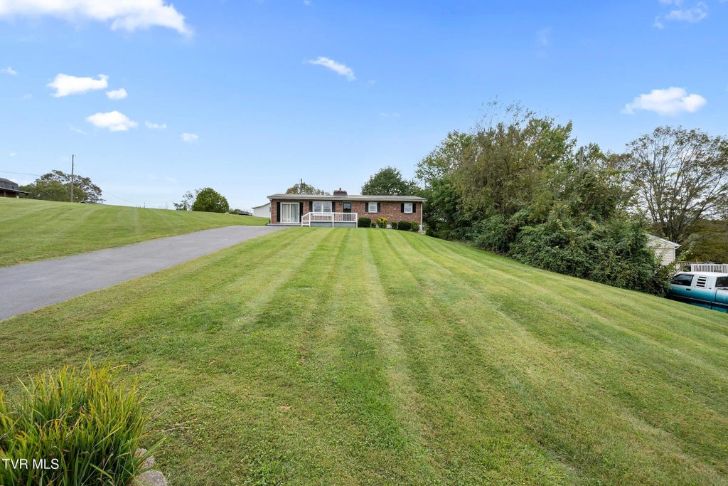 3 of 31 - 210 Circle Road, Bristol, TENNESSEE