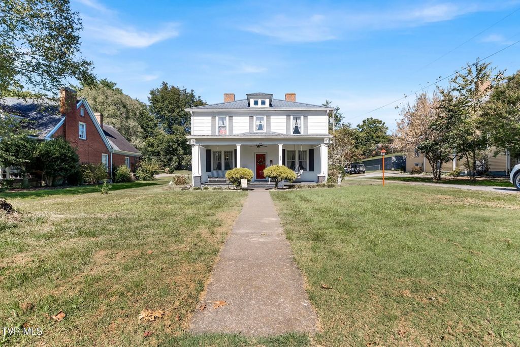 625 East Main Street, Rogersville