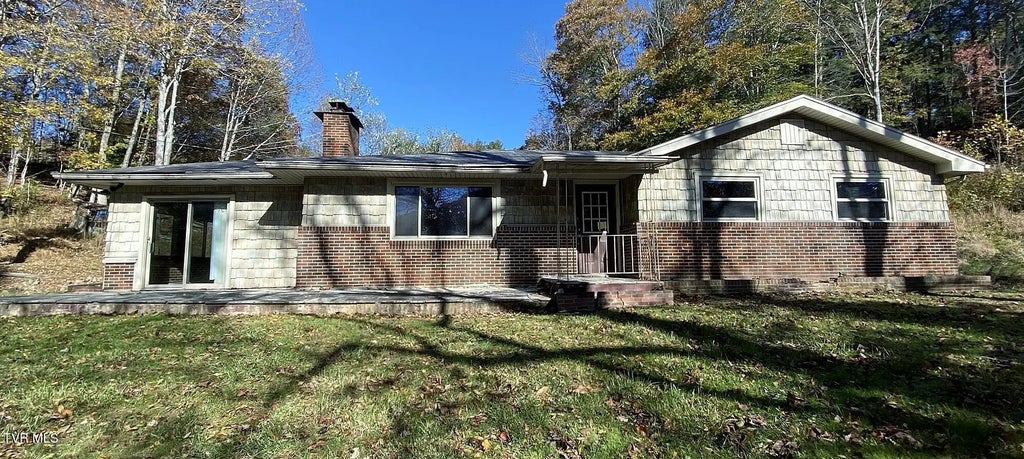 9906 Dewey Cemetery Road, Pound