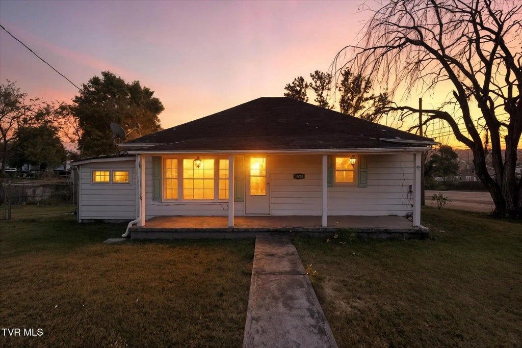 1320 Mimosa Drive, Kingsport