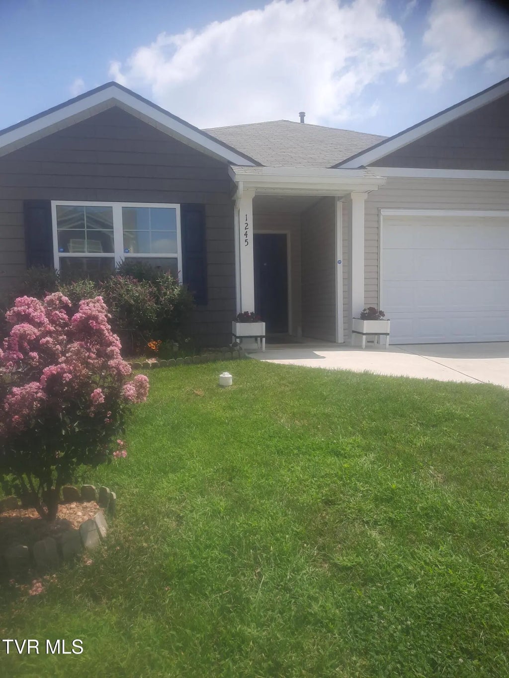 1245 Stamp Lodge Road, Kingsport