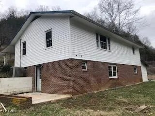 3043 Lewis Creek Road, Honaker