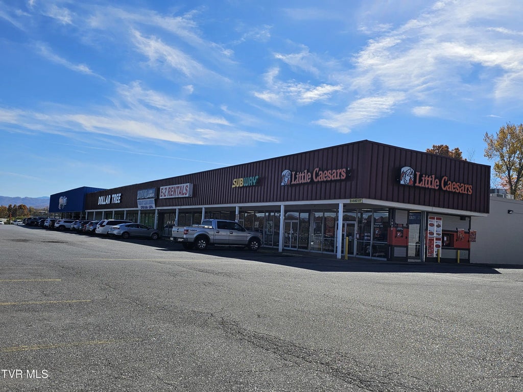 1950 South Roan Street, Johnson City