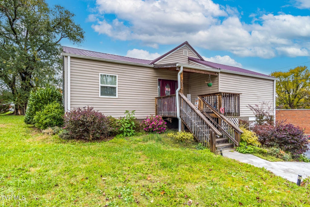 4242 Sullivan Gardens Drive, Kingsport