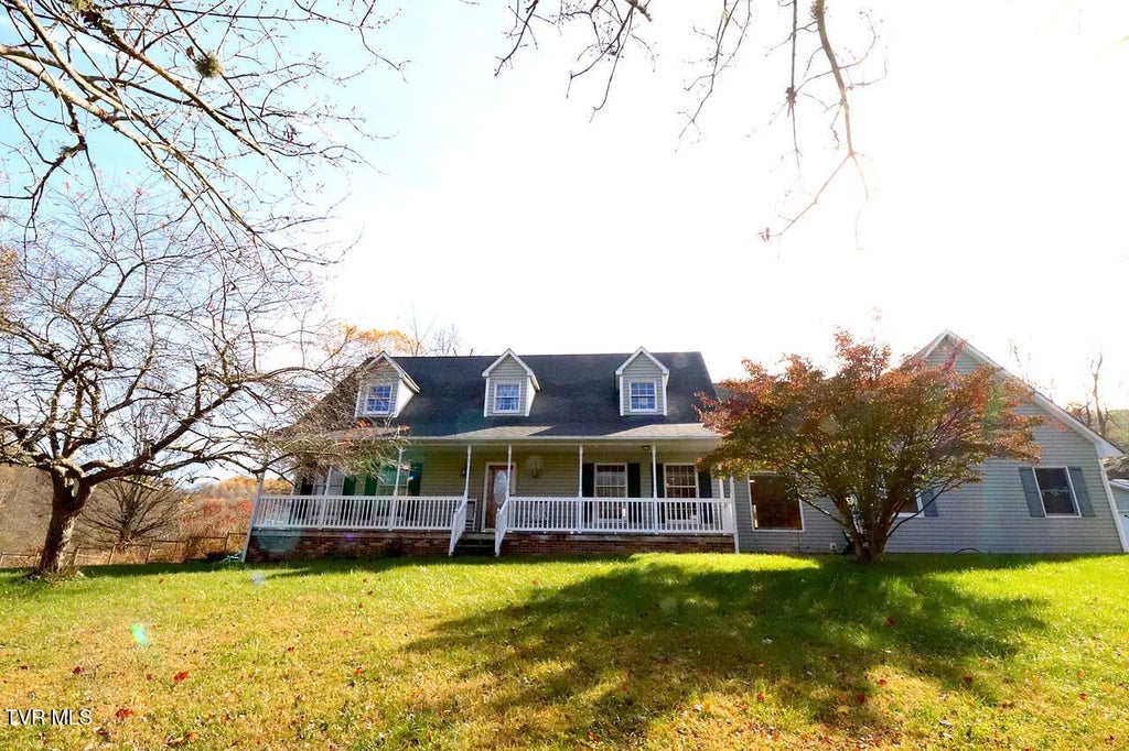 2256 Whitley Branch Road, North Tazewell