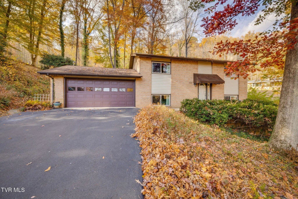 4422 Rustic Way, Kingsport