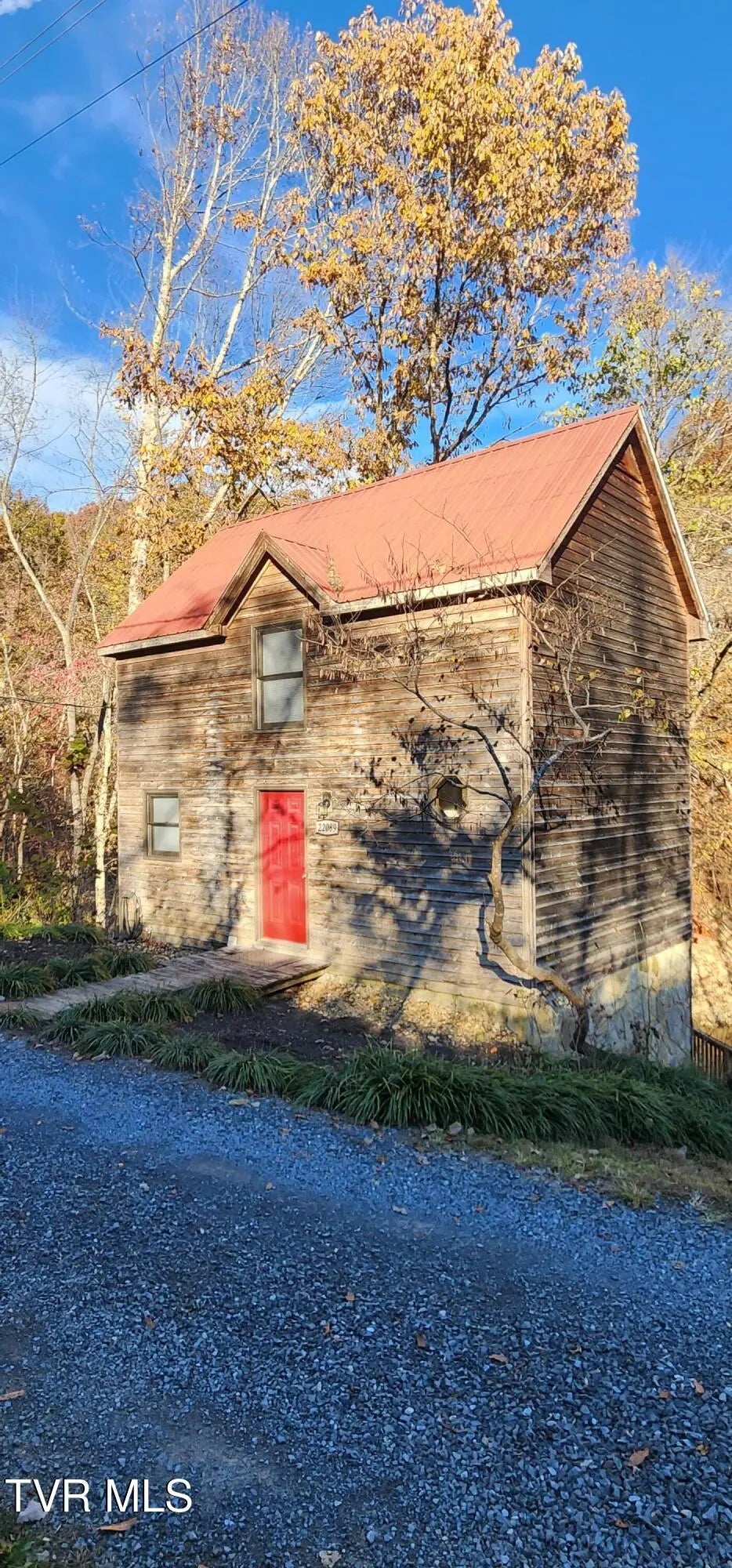 22089 Parks Mill Road, Abingdon