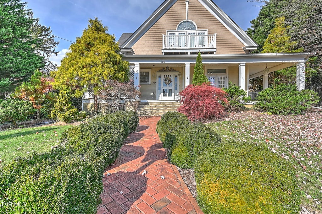 529 Taylor Street, Bristol