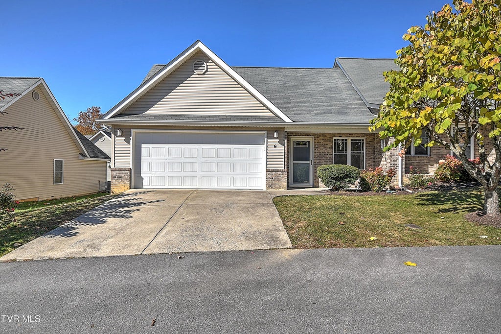 527 Redstone Drive 6, Bristol