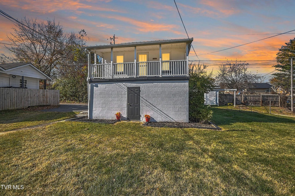 1003 1/2 East Watauga Avenue, Johnson City