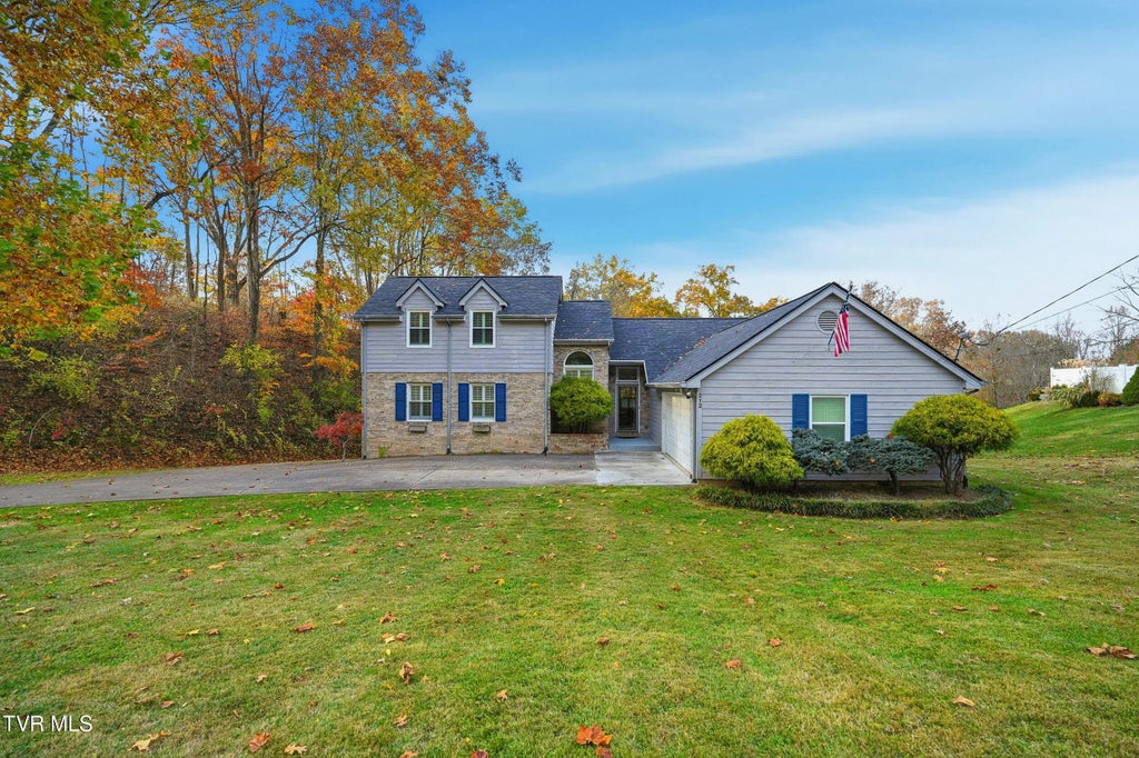 212 Old Castle Road, Kingsport