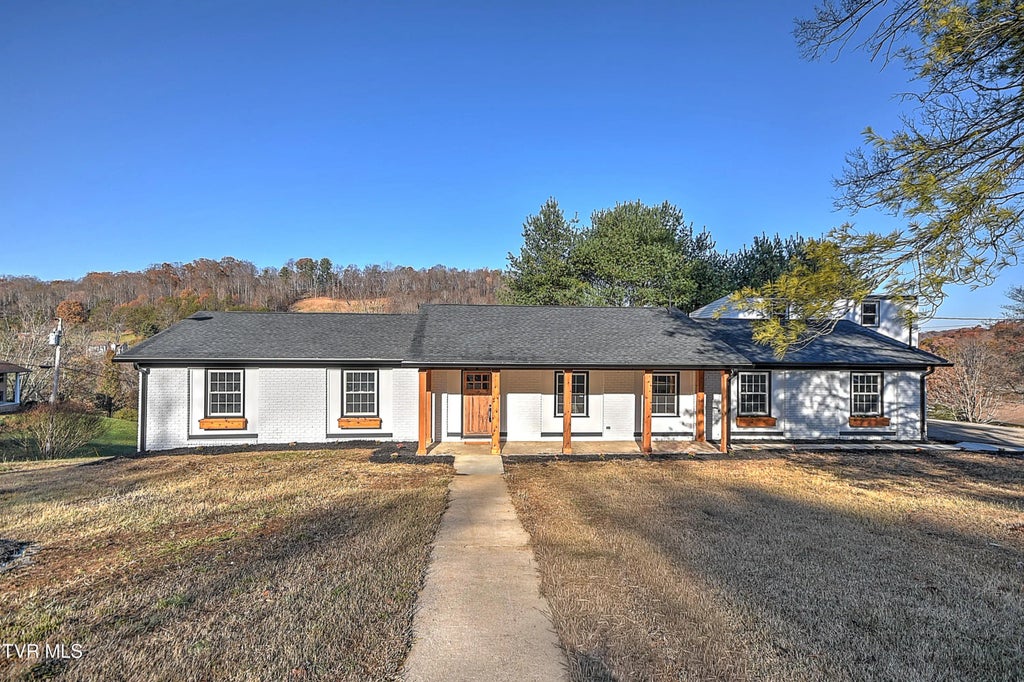 220 Blue Haven Drive, Kingsport