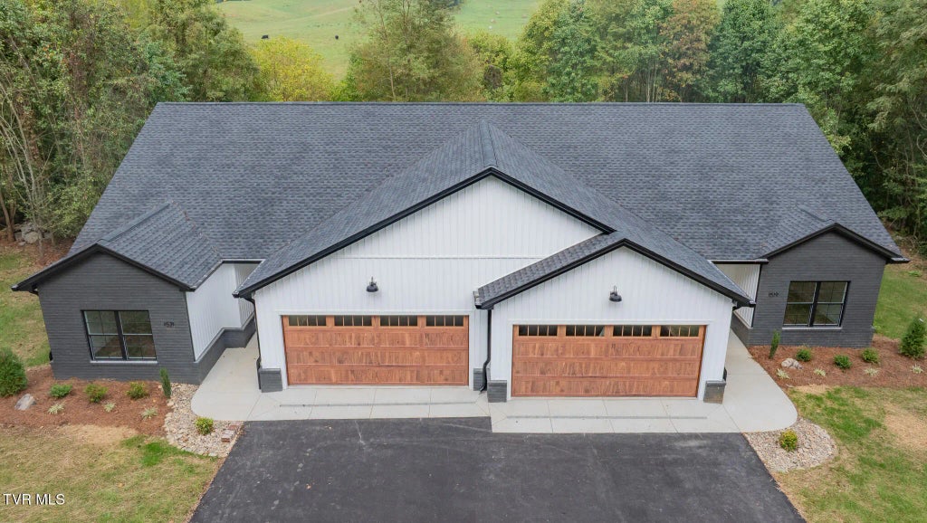 1519 &1521 Carroll Creek Road, Johnson City