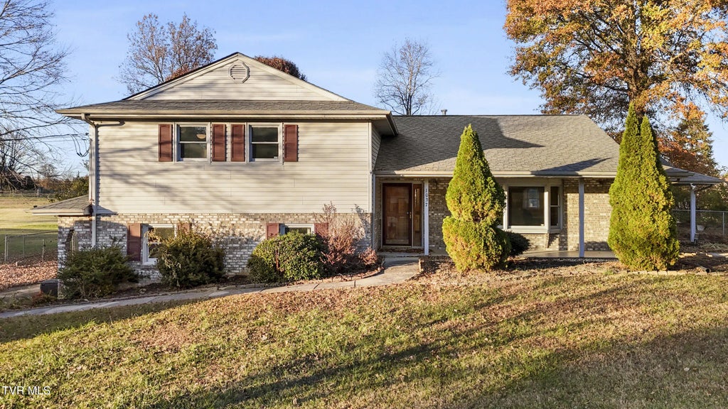 1037 Keith Lane, Morristown