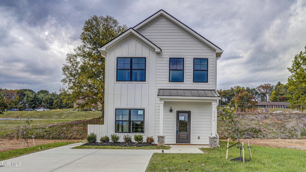 4196 Gambrel Oaks Street, Blountville