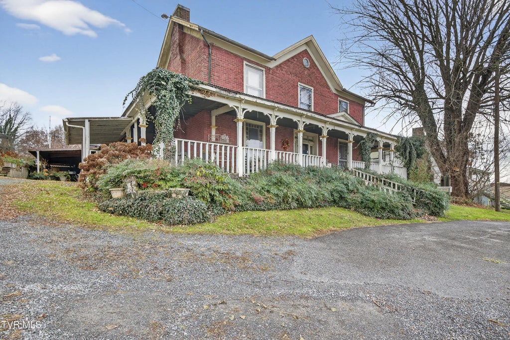 302 Southwest Front Street, Abingdon