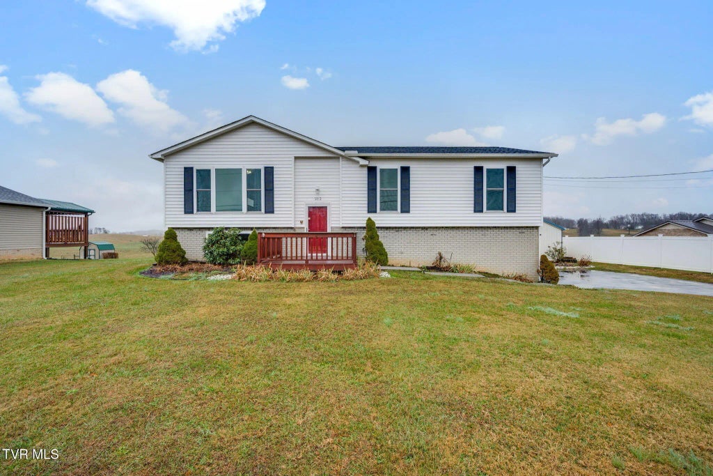 212 Conklin Road, Jonesborough