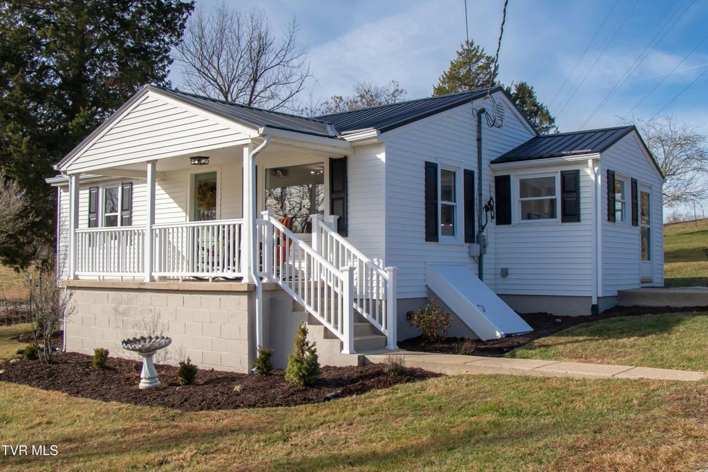 2111 Island Road, Blountville