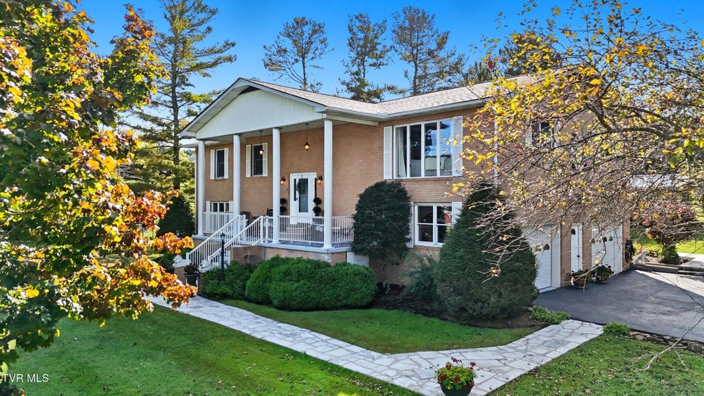 6140 Hodges Street, Wise