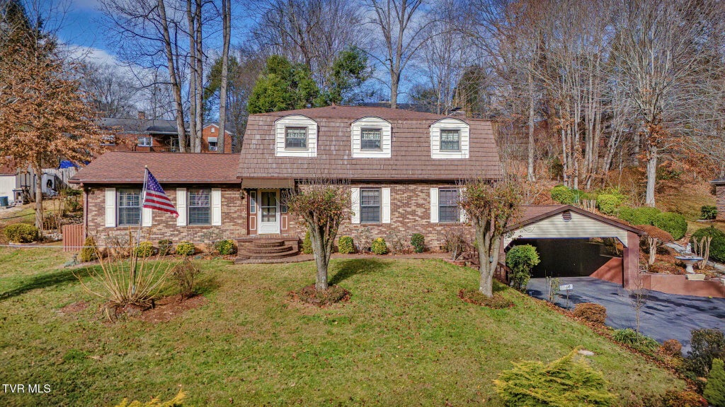 557 Valley Avenue, Erwin