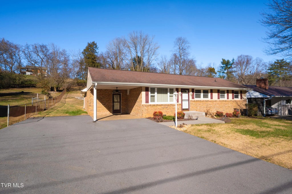 361 Woodcrest Drive, Kingsport