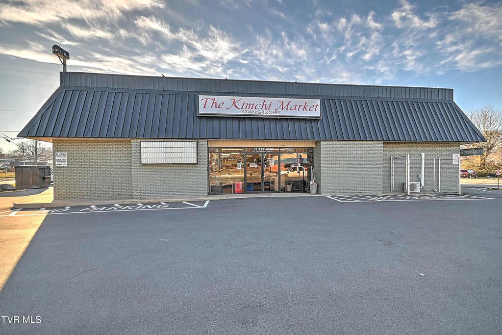 701 West Market Street, Johnson City