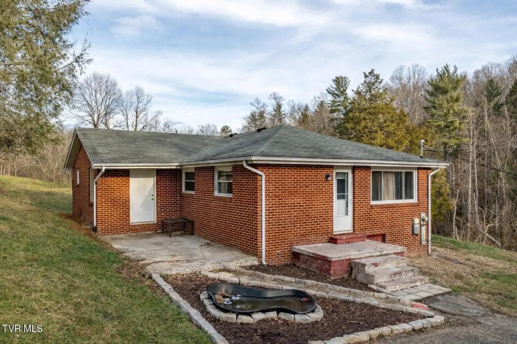 722 Beidleman Creek Road, Bristol