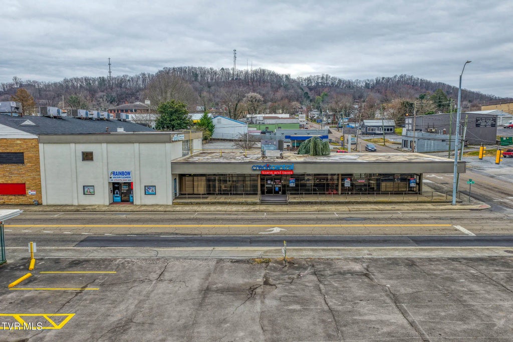 1606 West State Street, Bristol