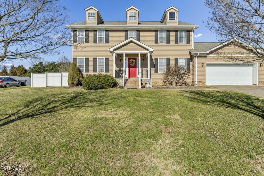 308 Autumn Circle, Bluff City