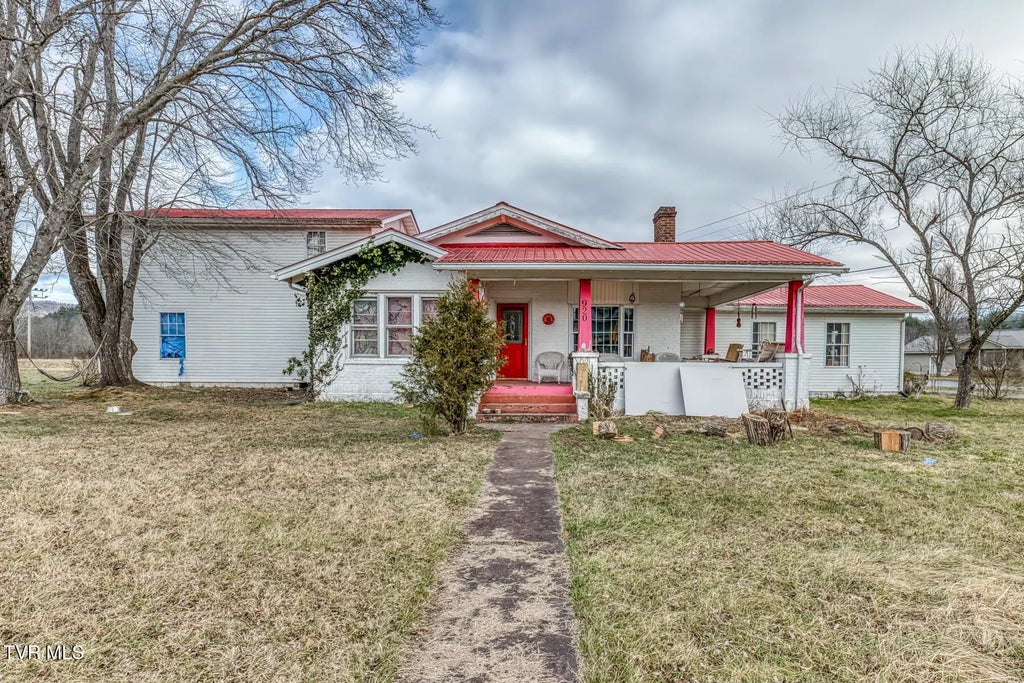 920 North Highway 421, Mountain City