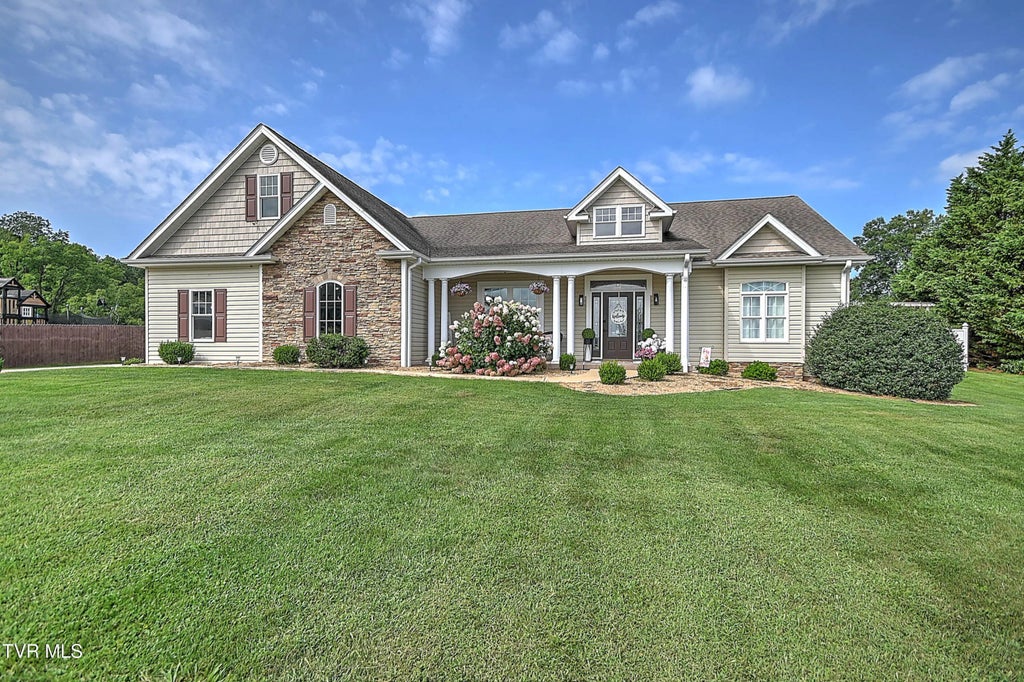 19796 Spur Strap Road, Bristol