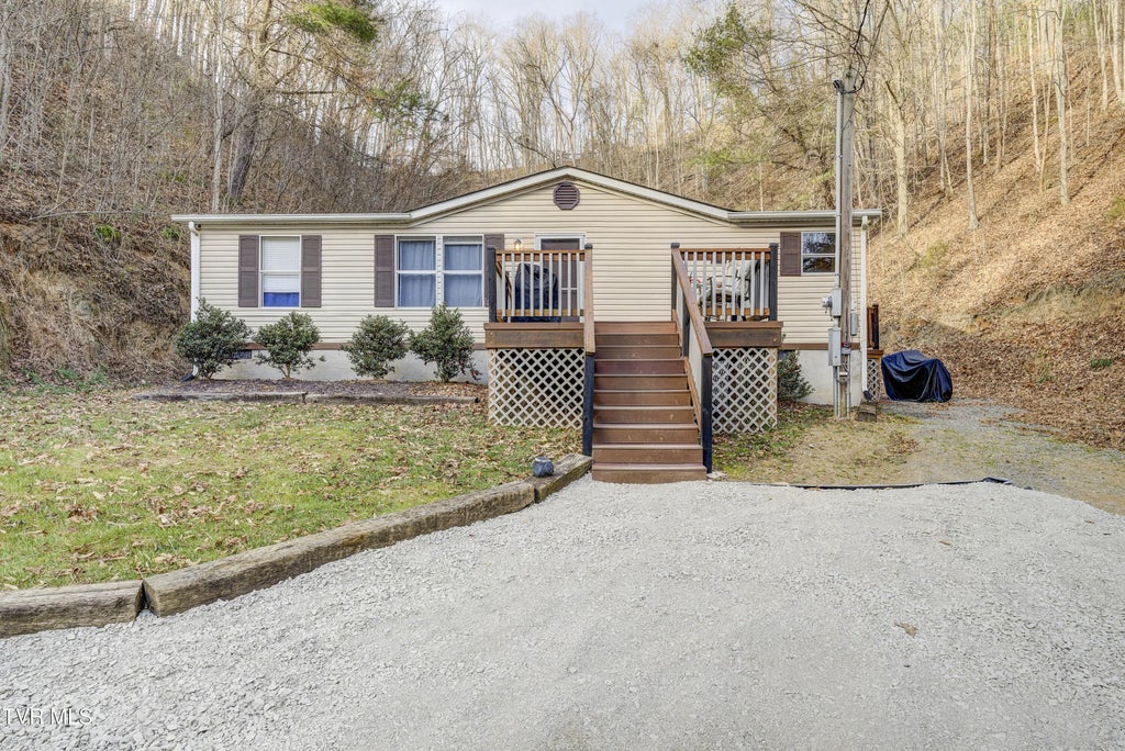 352 Bear Hollow Road, Bristol