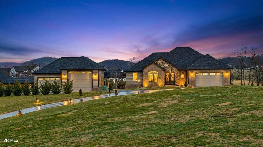 563 Pleasant Valley Road, Jonesborough