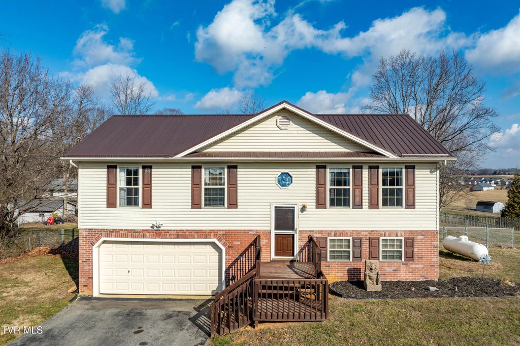 115 Maple Ridge Drive, Jonesborough