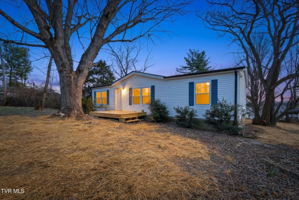 449 Bayhill Drive, Piney Flats