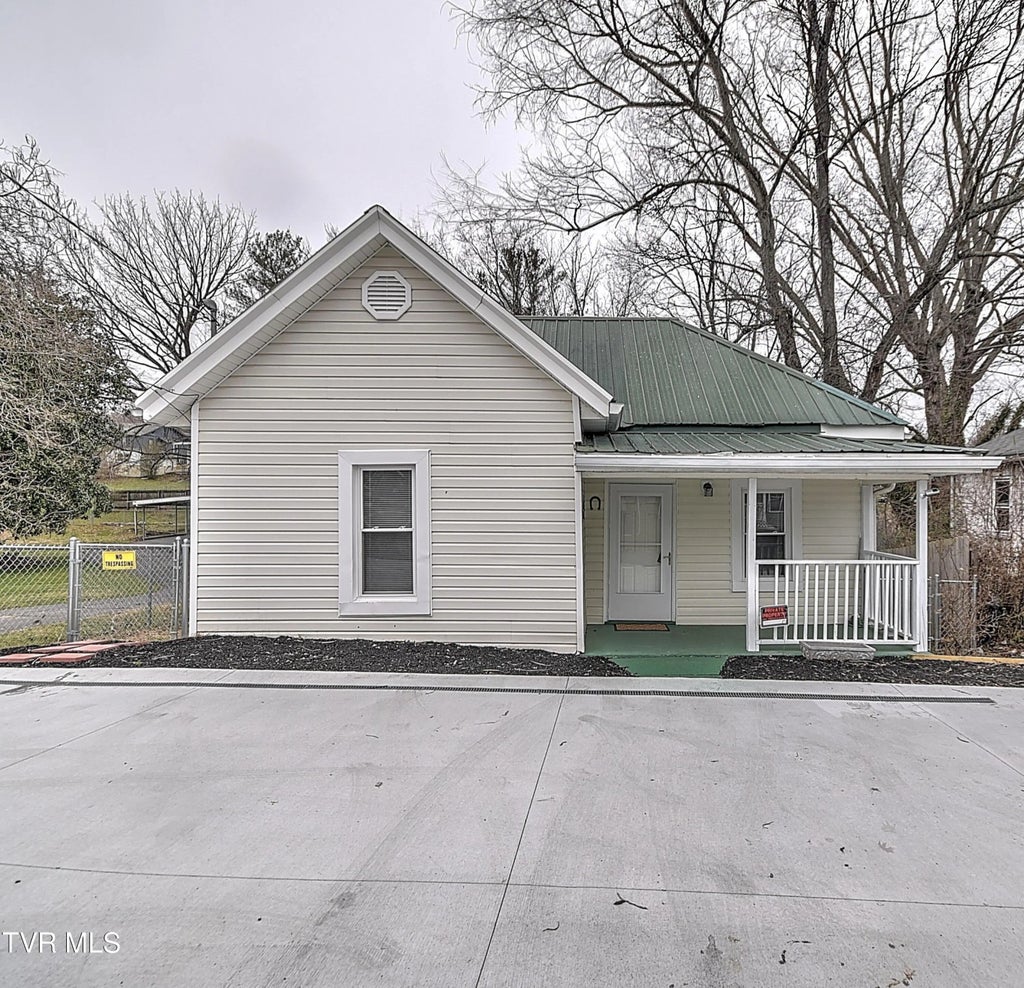 2125 Randolph Street, Bristol