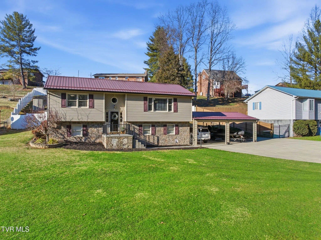 326 Big Springs Road, Elizabethton