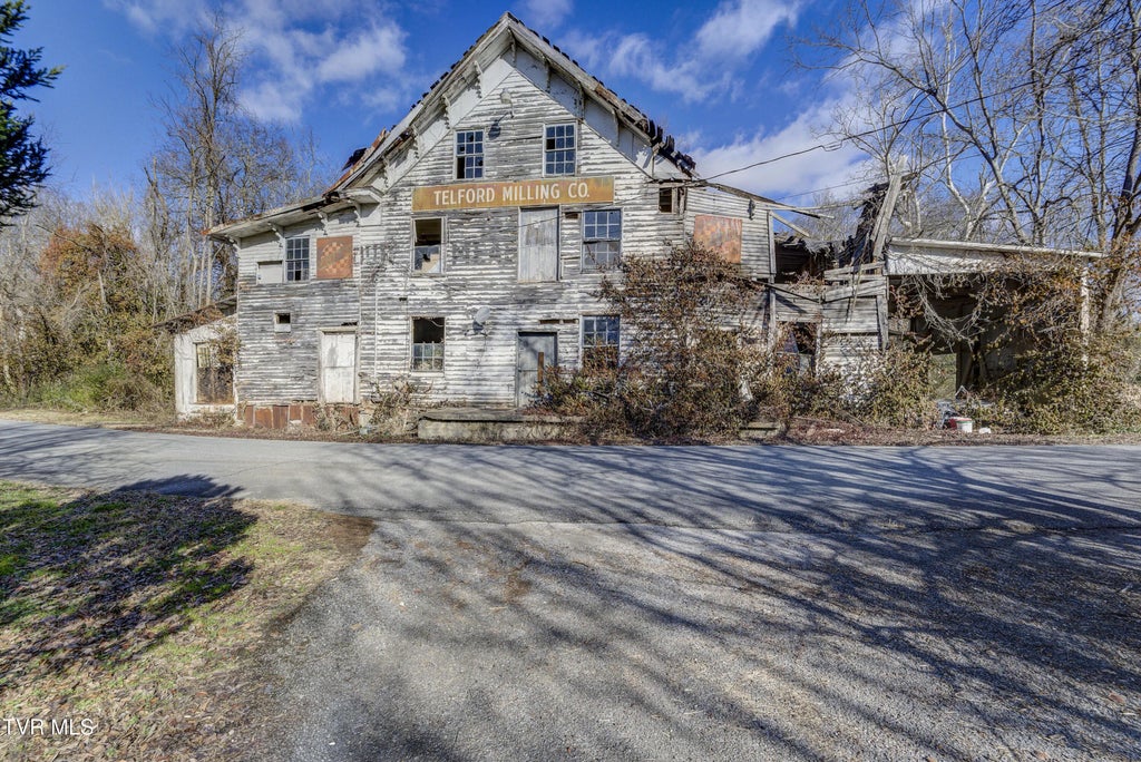 108 Stayers Lane, Telford
