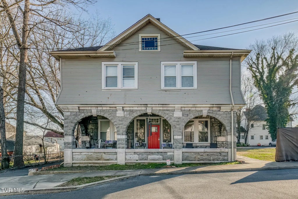 311 12th Street, Bristol