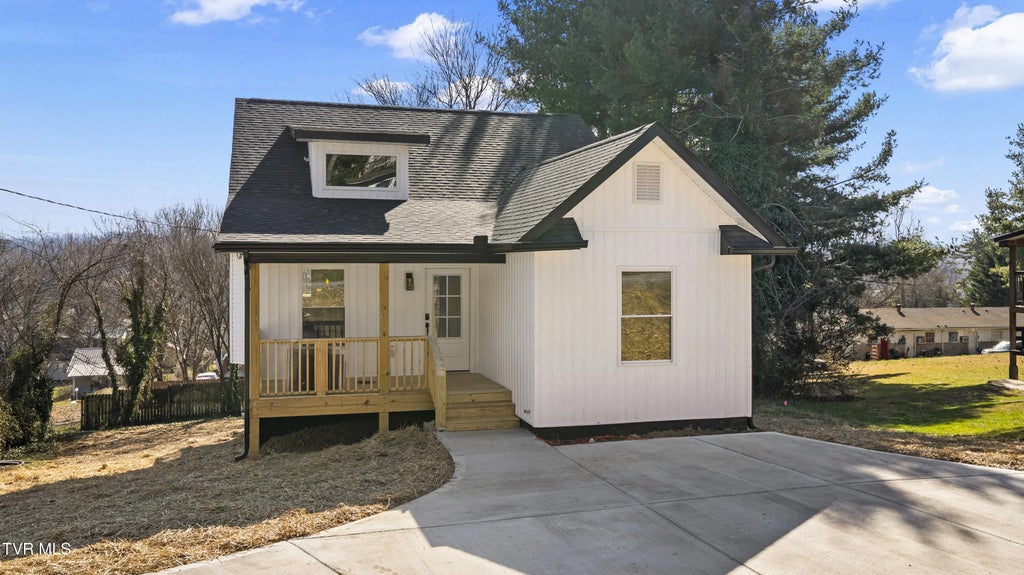 1021 Ridgecrest Street, Morristown