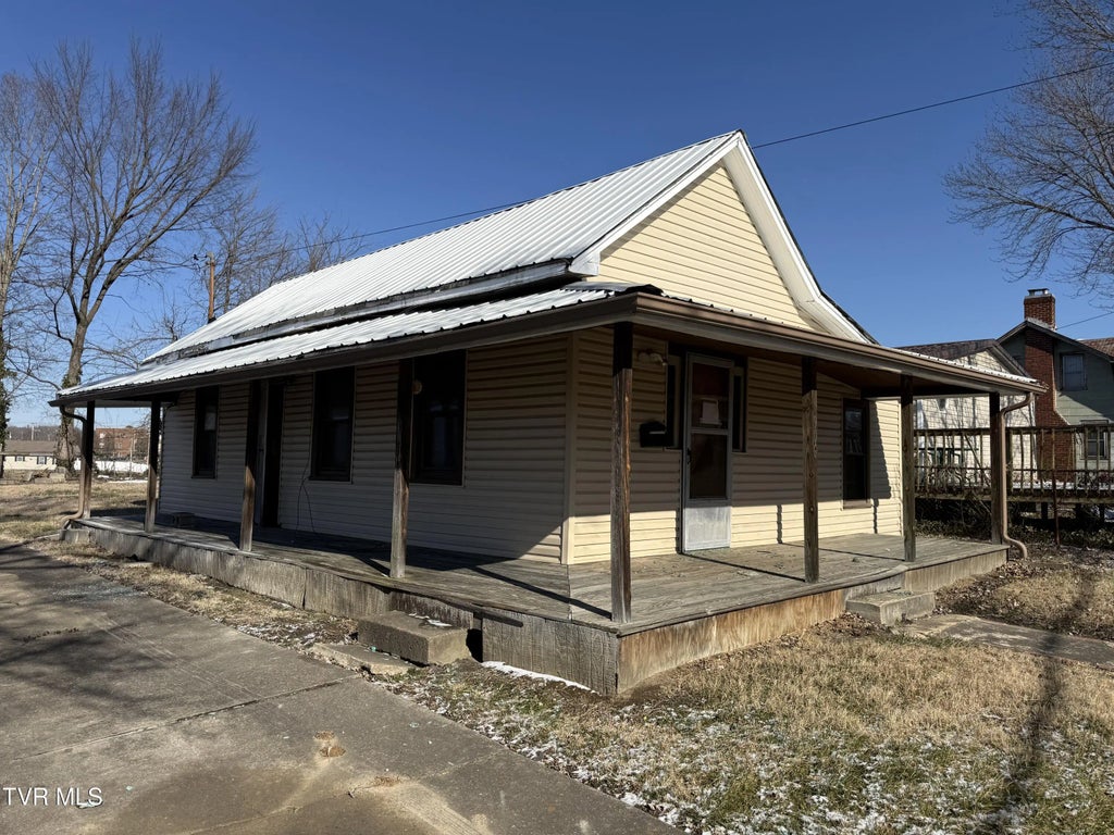 906 Poplar Street, Kingsport