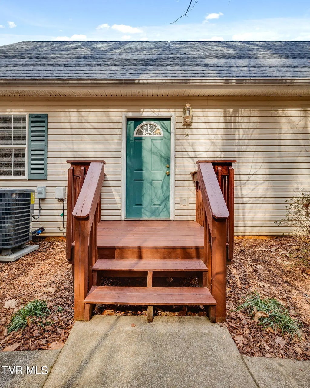 308 Car Mol Drive #14, Johnson City