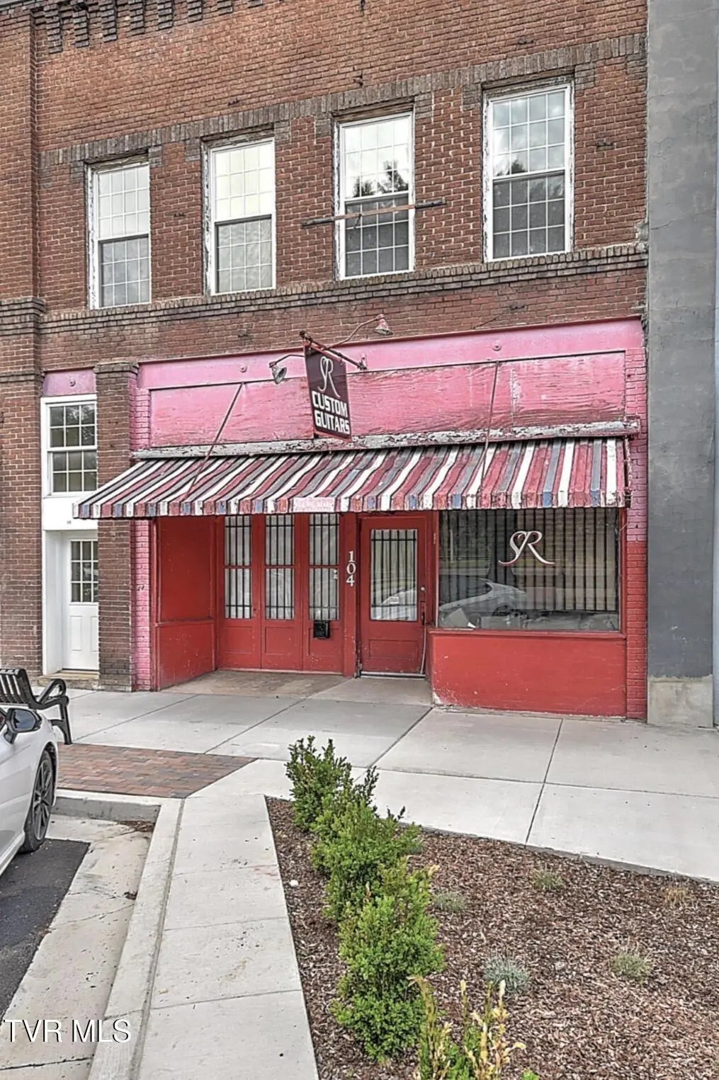 104 West Main Street, Kingsport