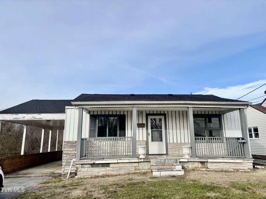 443 Roan Street, Kingsport
