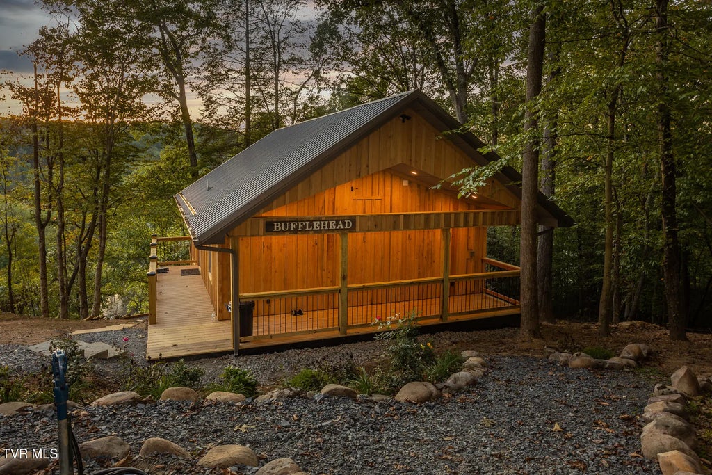 11 of 42 - 383 South Tva Road, Bristol, TENNESSEE