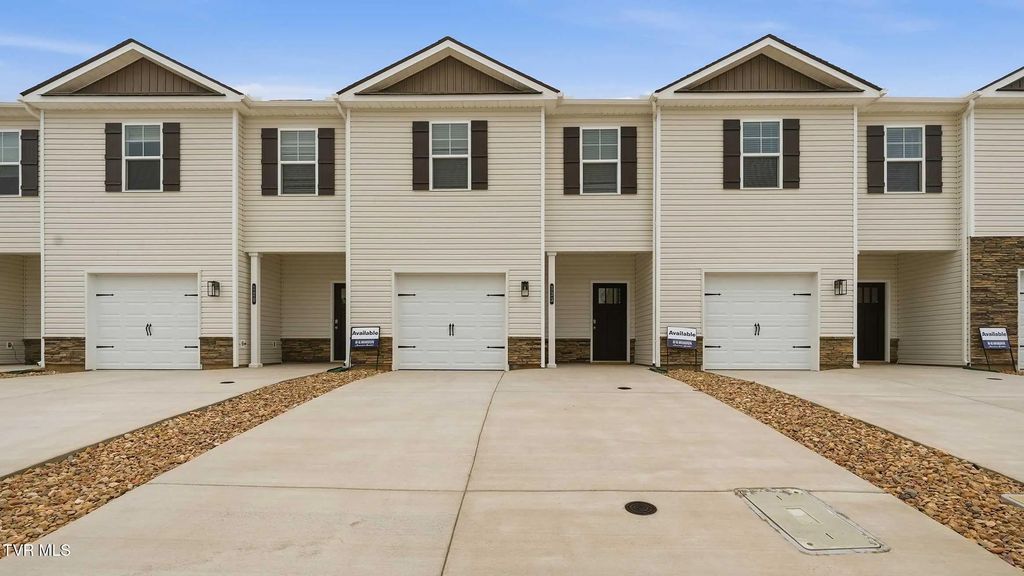 133 Holt Way, Blountville