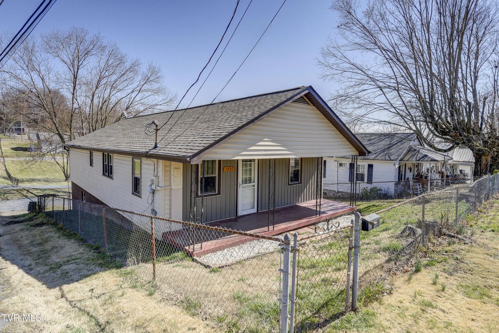 1237 Fairview Avenue, Kingsport