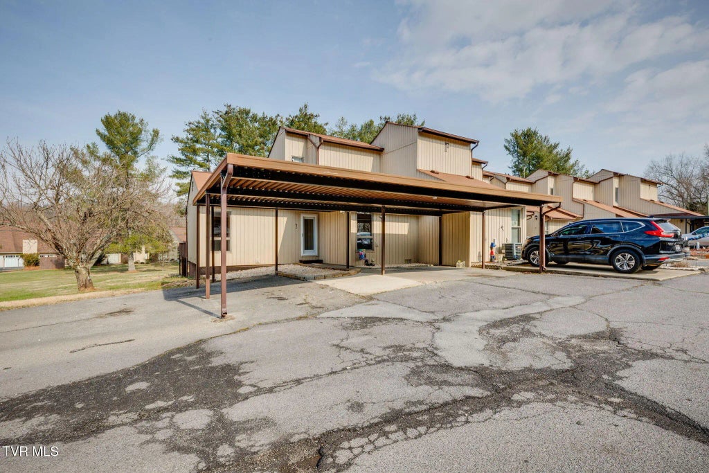 780 Hamilton Road Apt F1, Blountville