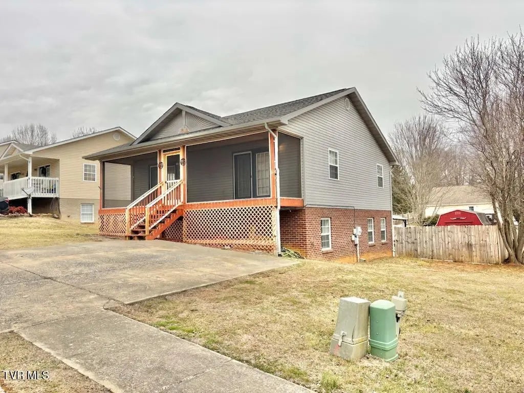 1023 Justus Drive, Johnson City