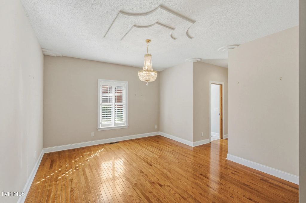 13 of 56 - 117 Canterbury Place, Bristol, TENNESSEE